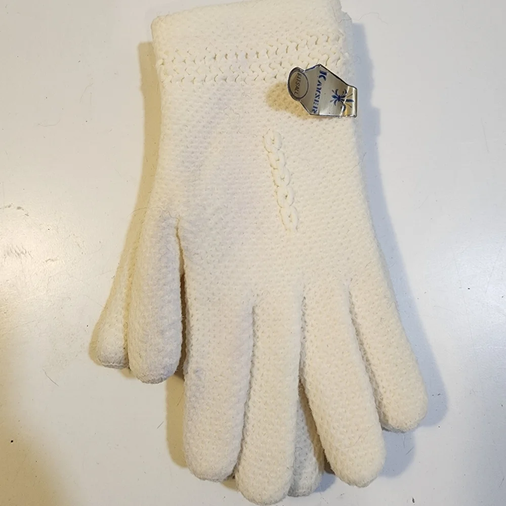 KAYSER Cream Fits All Knit Winter Gloves New With Tags